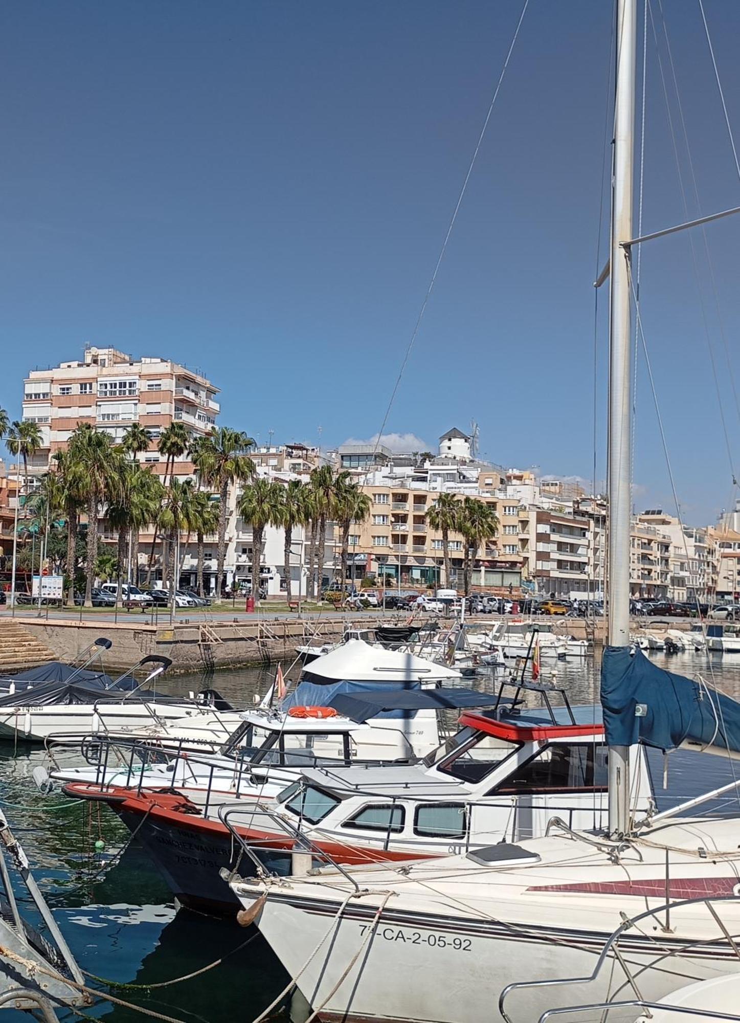Mawilec, Centre, Plage, Port, Garage Águilas Eksteriør bilde